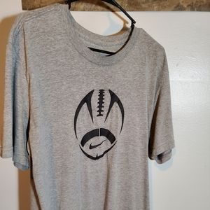 Nike Football Tshirt XL